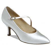 Style 1004 White Satin. Heel: 2,5 inches Contour